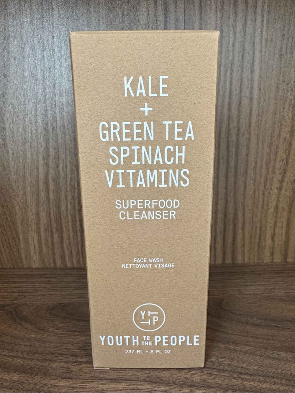 Youth To The People Kale + Green Tea Superfood Cleanser - Brown
